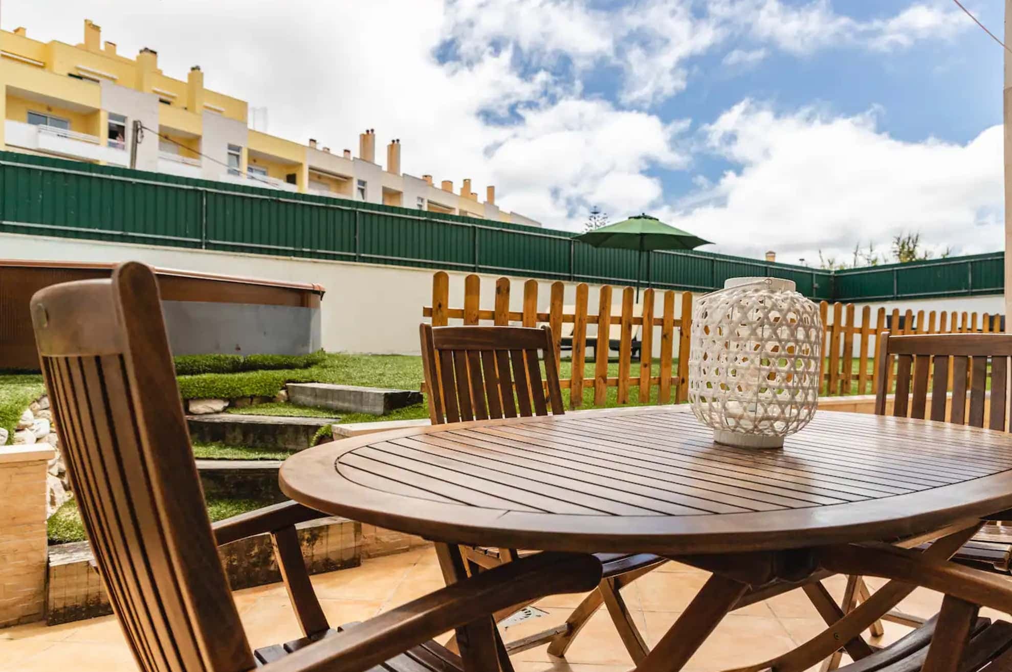 2-bedroom apartment with private pool and terrace in Parede (coast of Lisbon) photo 1