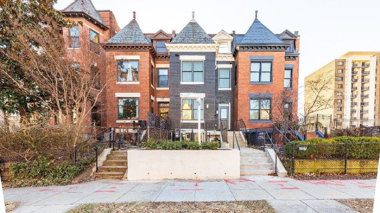 Property photo thumbnail