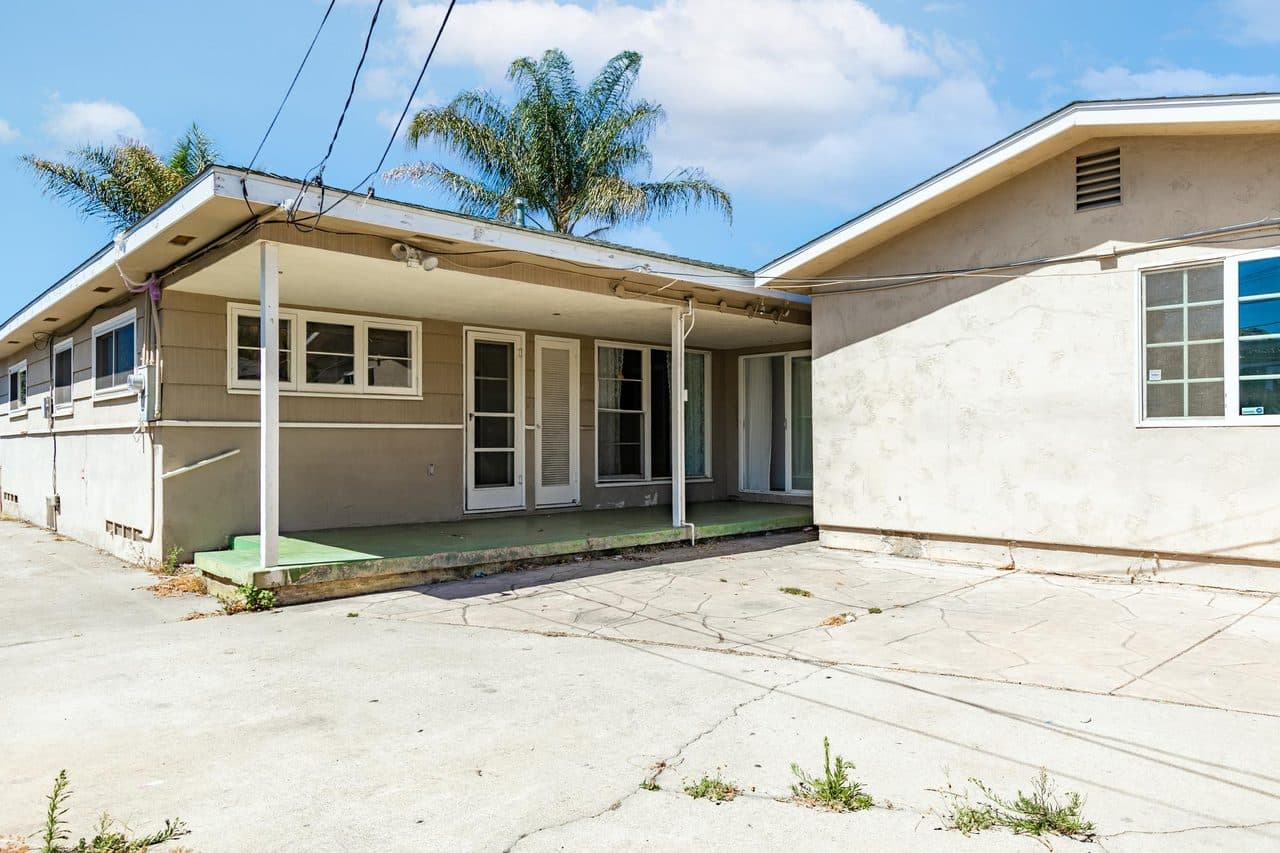 Property photo thumbnail