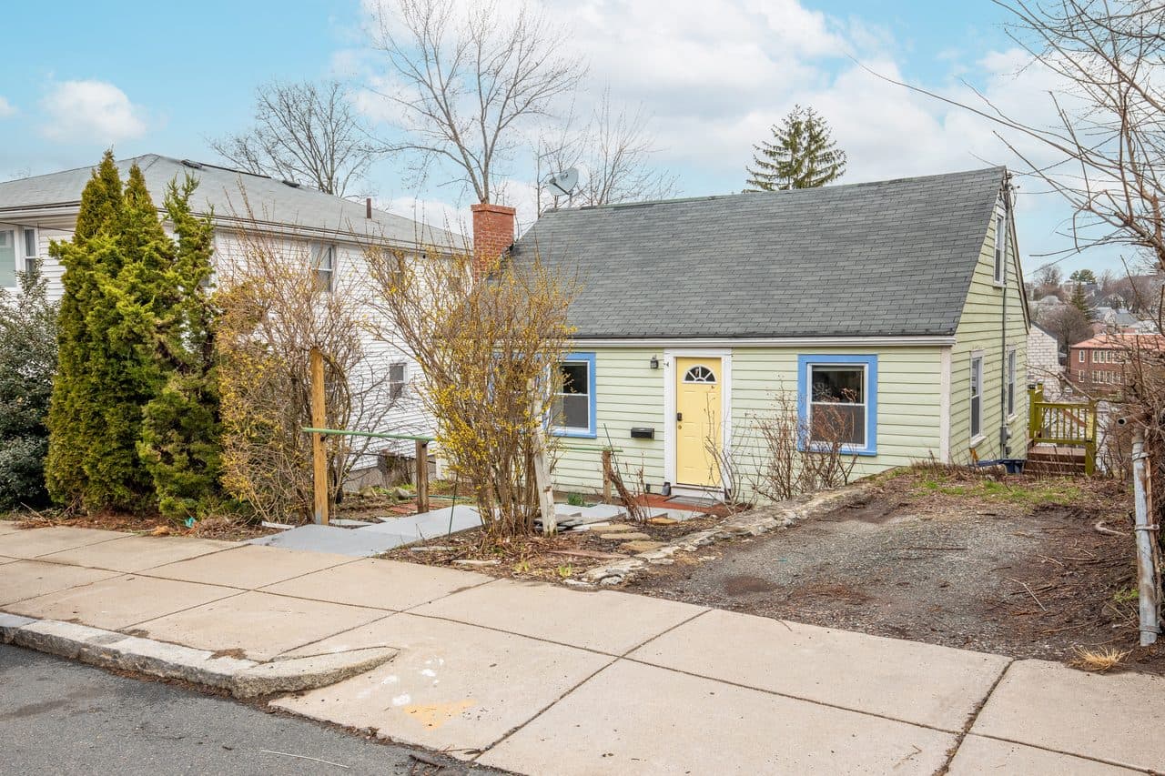 Property photo thumbnail