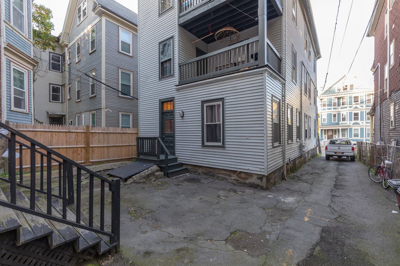 Property photo thumbnail