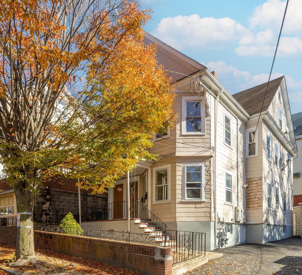 Property photo thumbnail