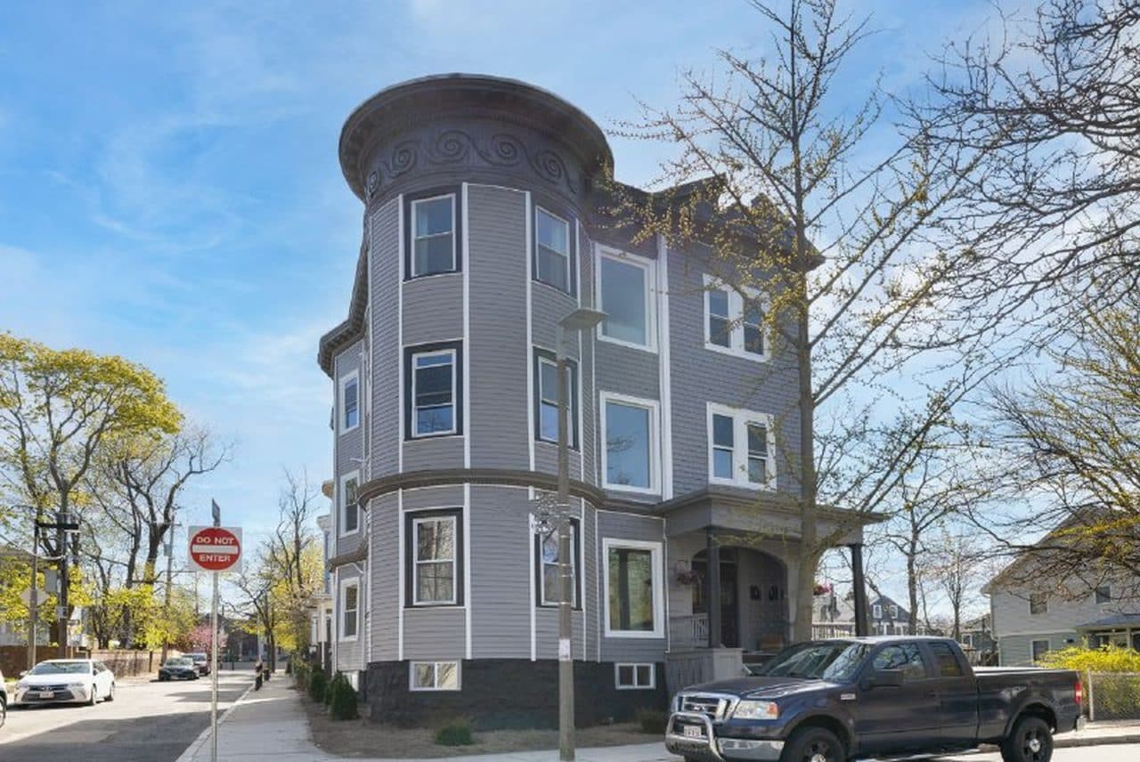 Property photo thumbnail