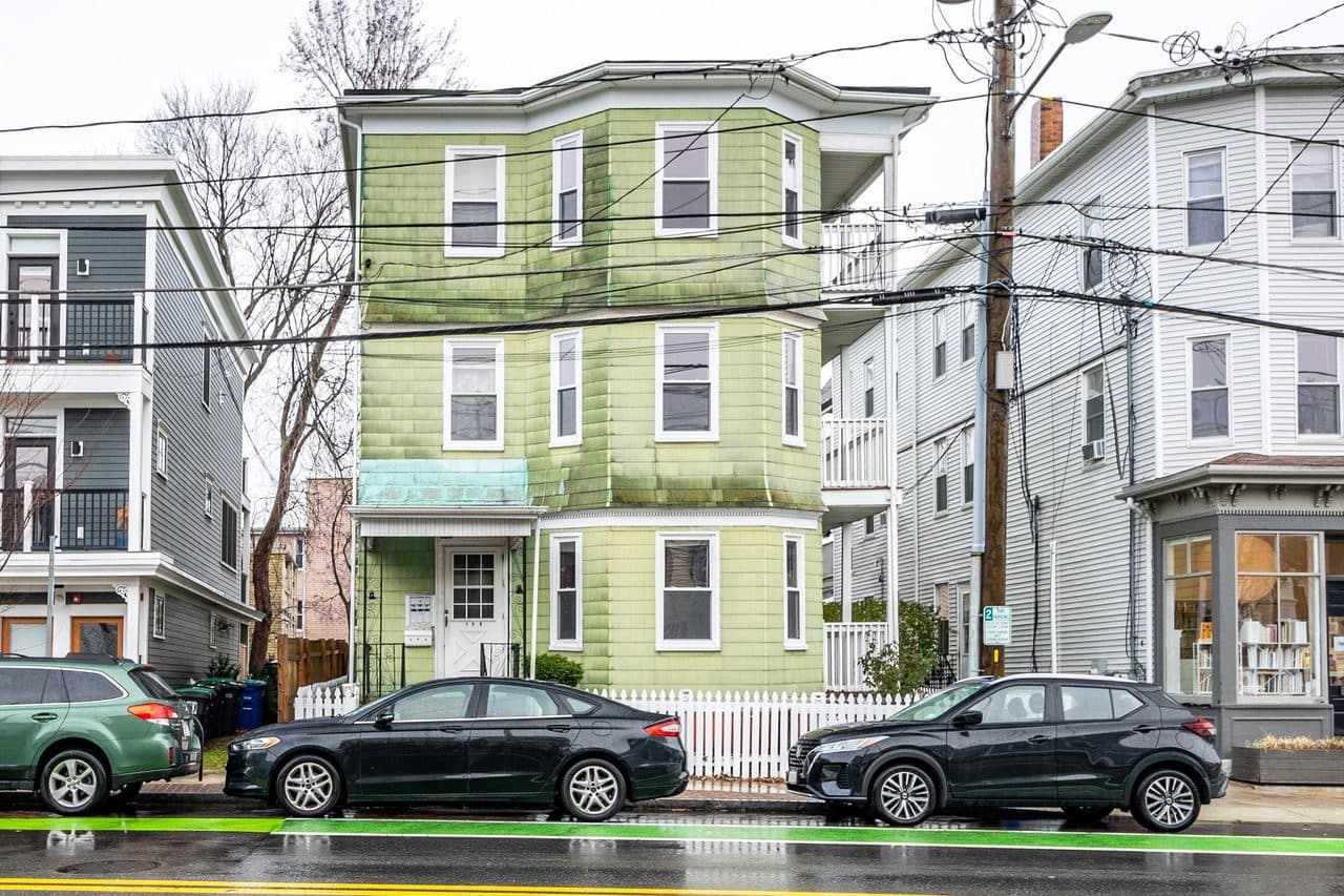 Property photo thumbnail