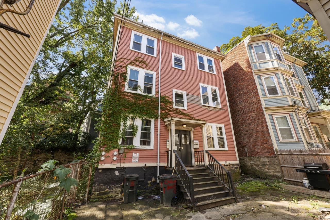 Property photo thumbnail