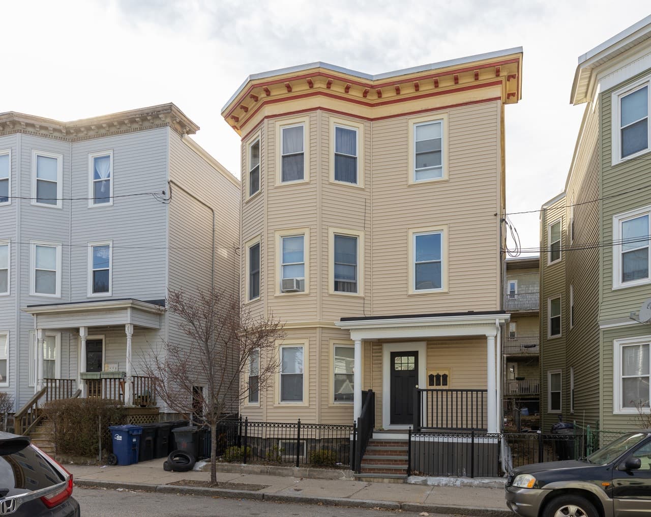 Property photo thumbnail