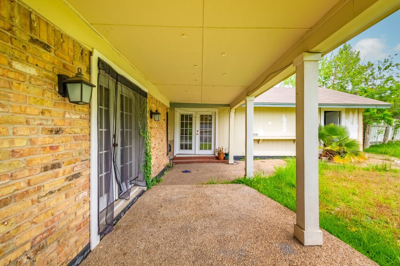 Property photo thumbnail