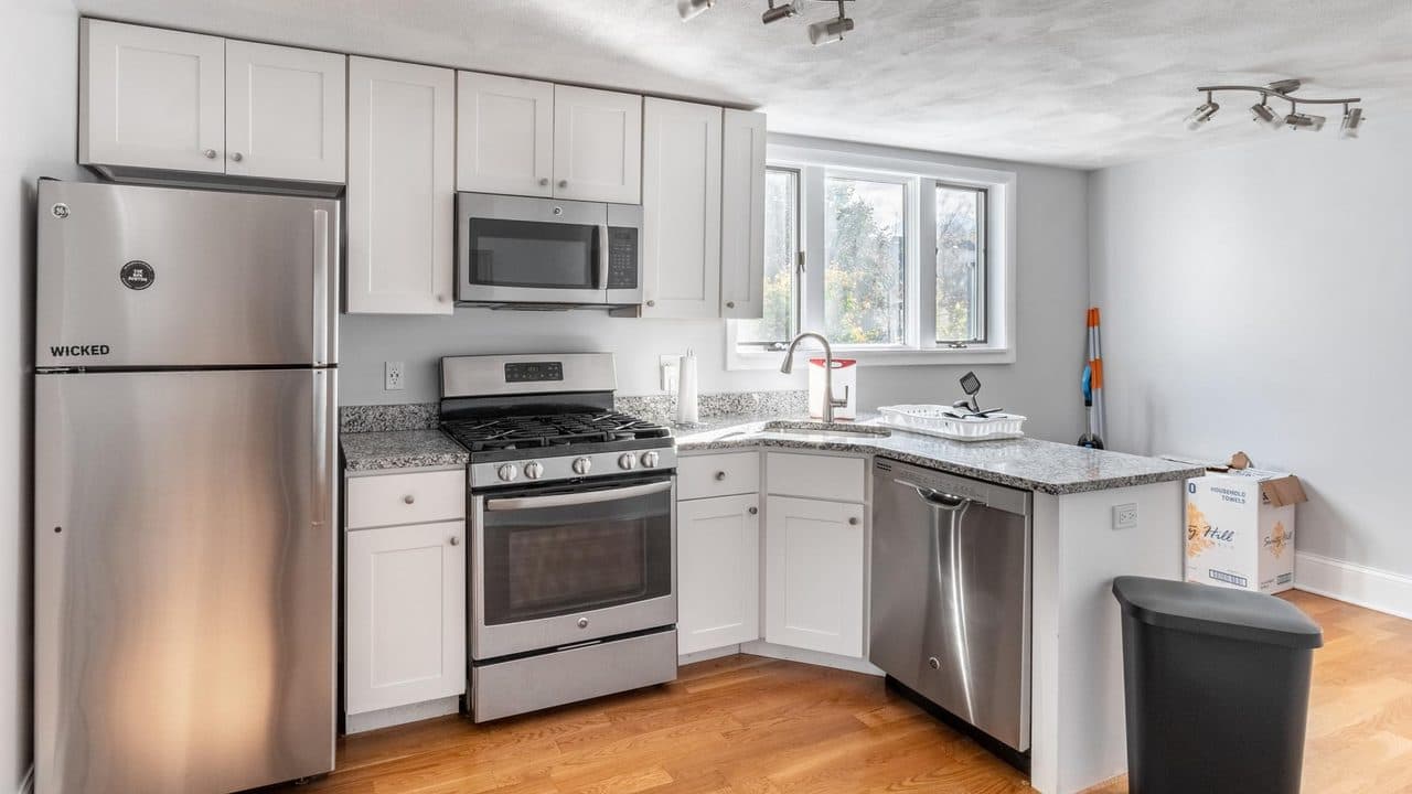 Property photo thumbnail