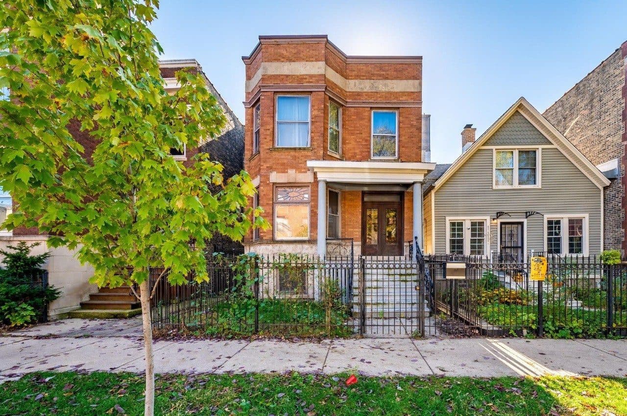 Property photo thumbnail