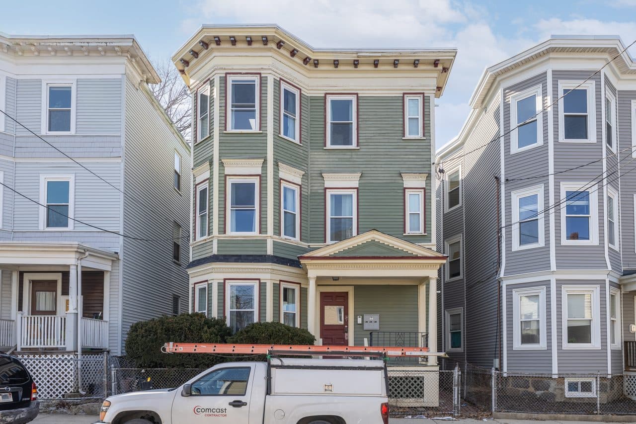 Property photo thumbnail