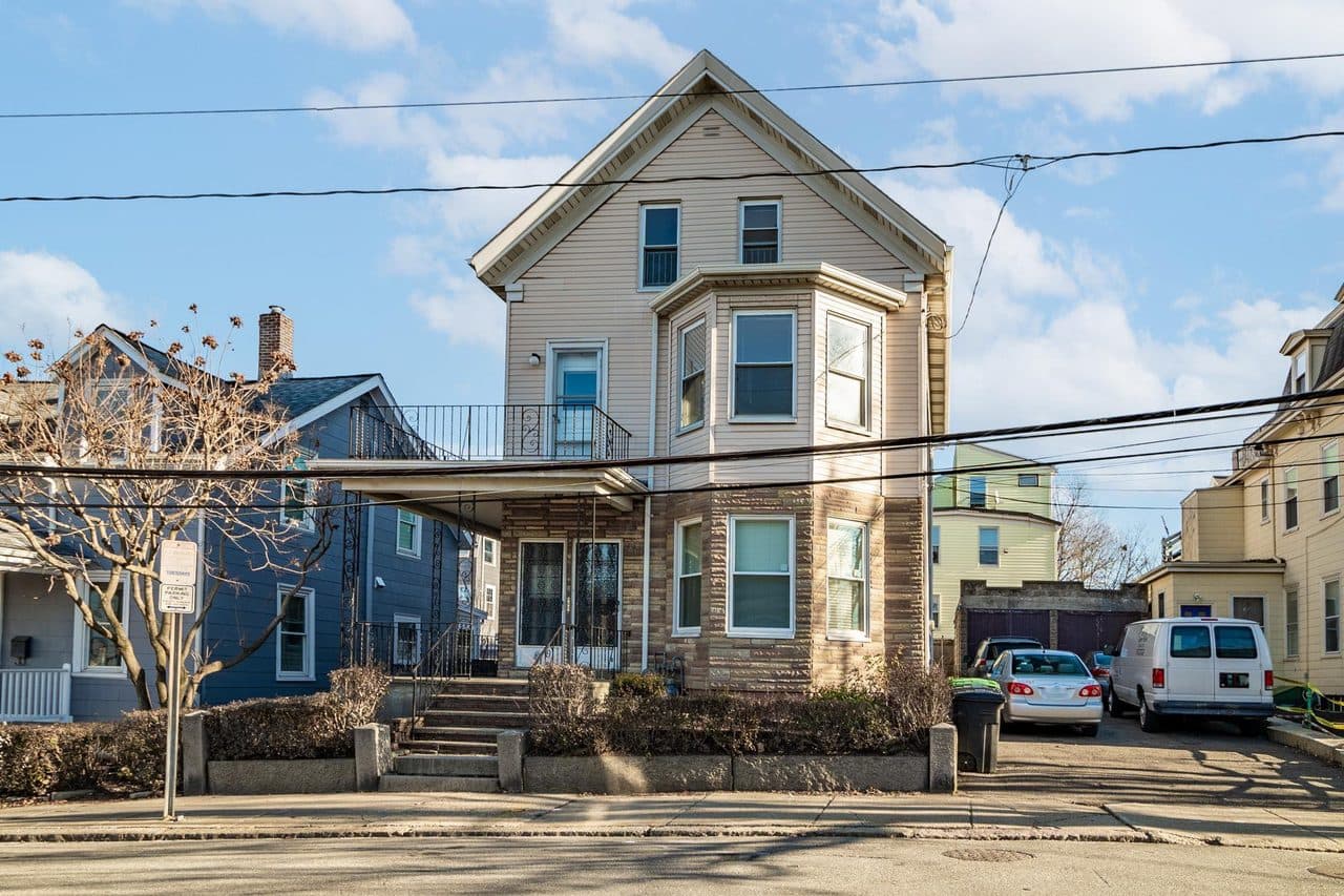 Property photo thumbnail