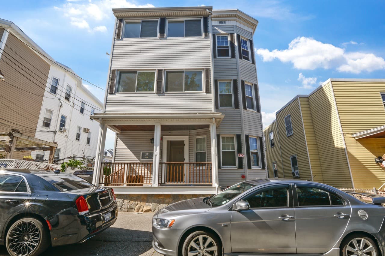 Property photo thumbnail