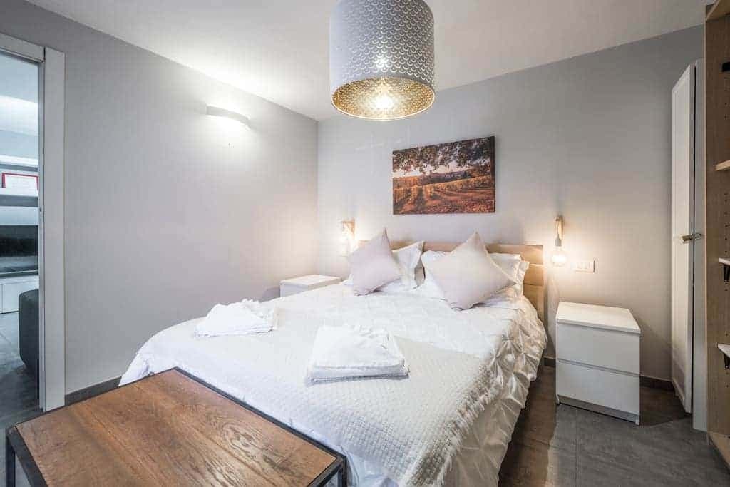 Viale C. Sigonio, 76 photo 1