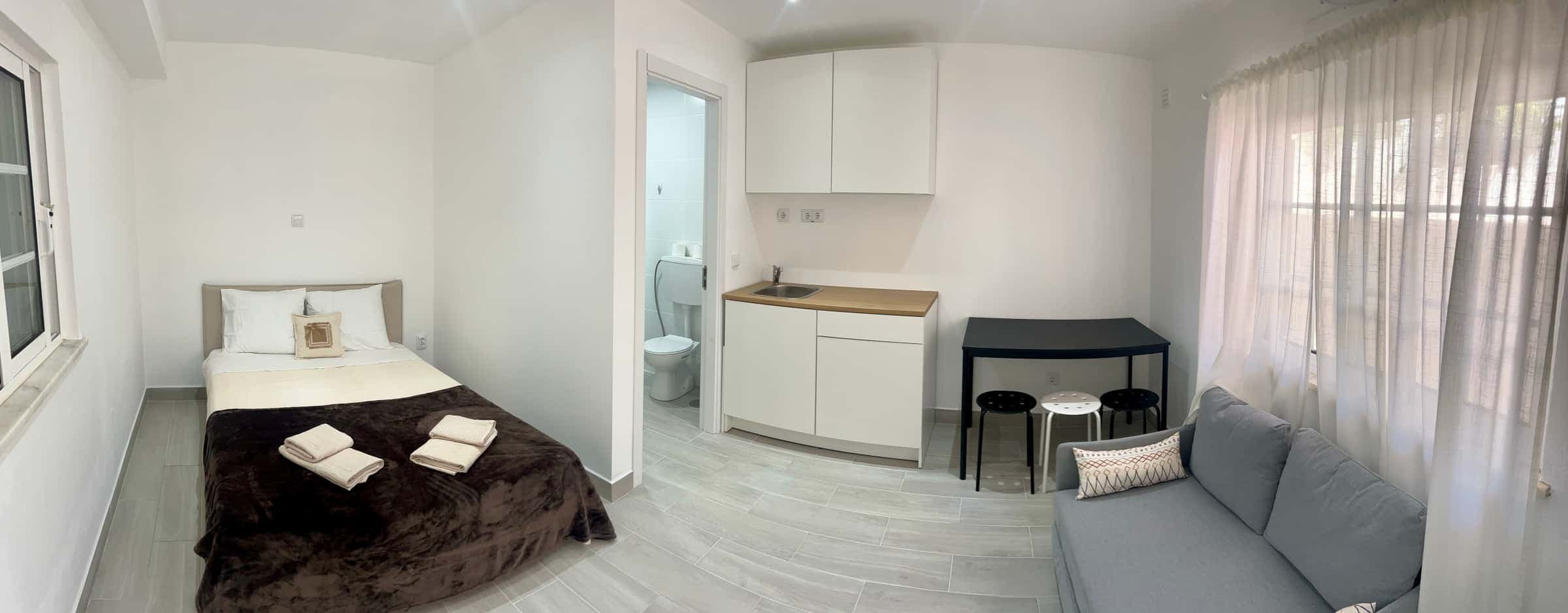Property photo thumbnail