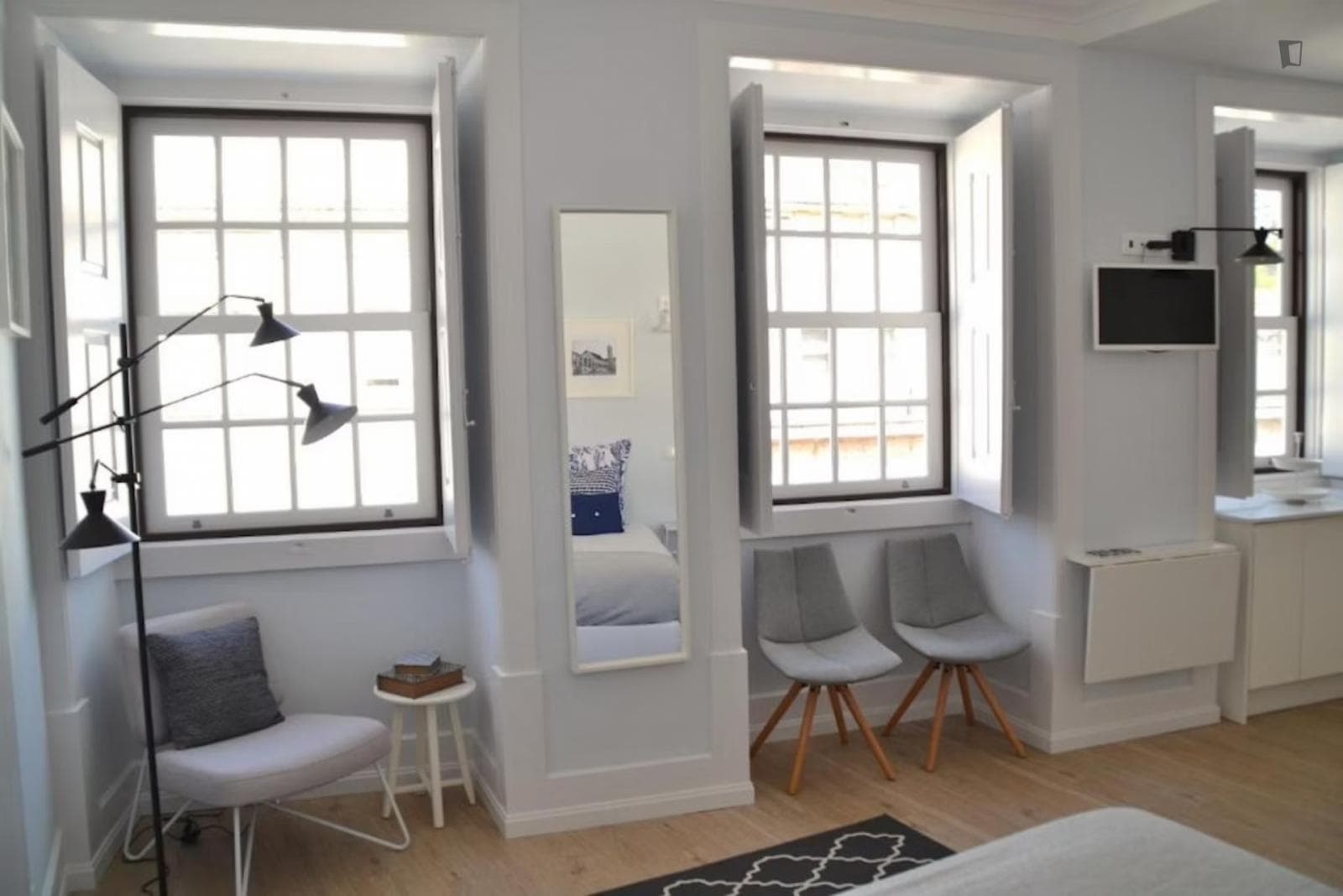 Property photo thumbnail