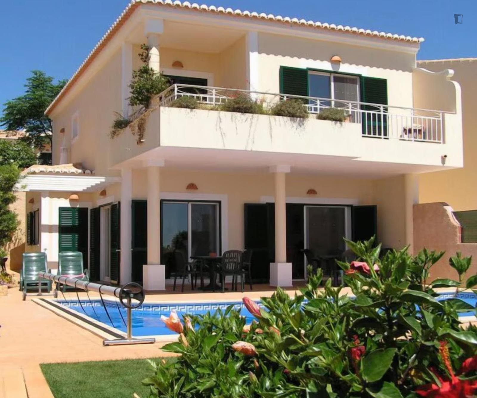 Fascinating 3 Bedroom House with a private Swimming Pool close to Luz Beach photo 1