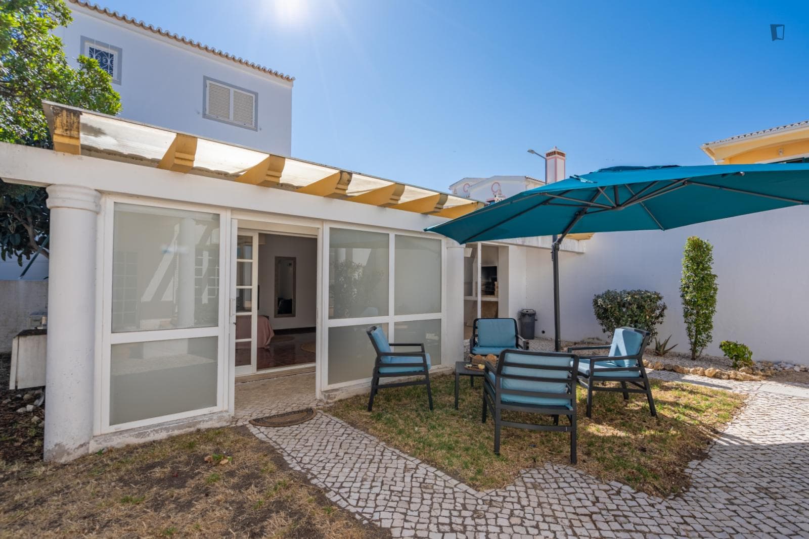 Property photo thumbnail