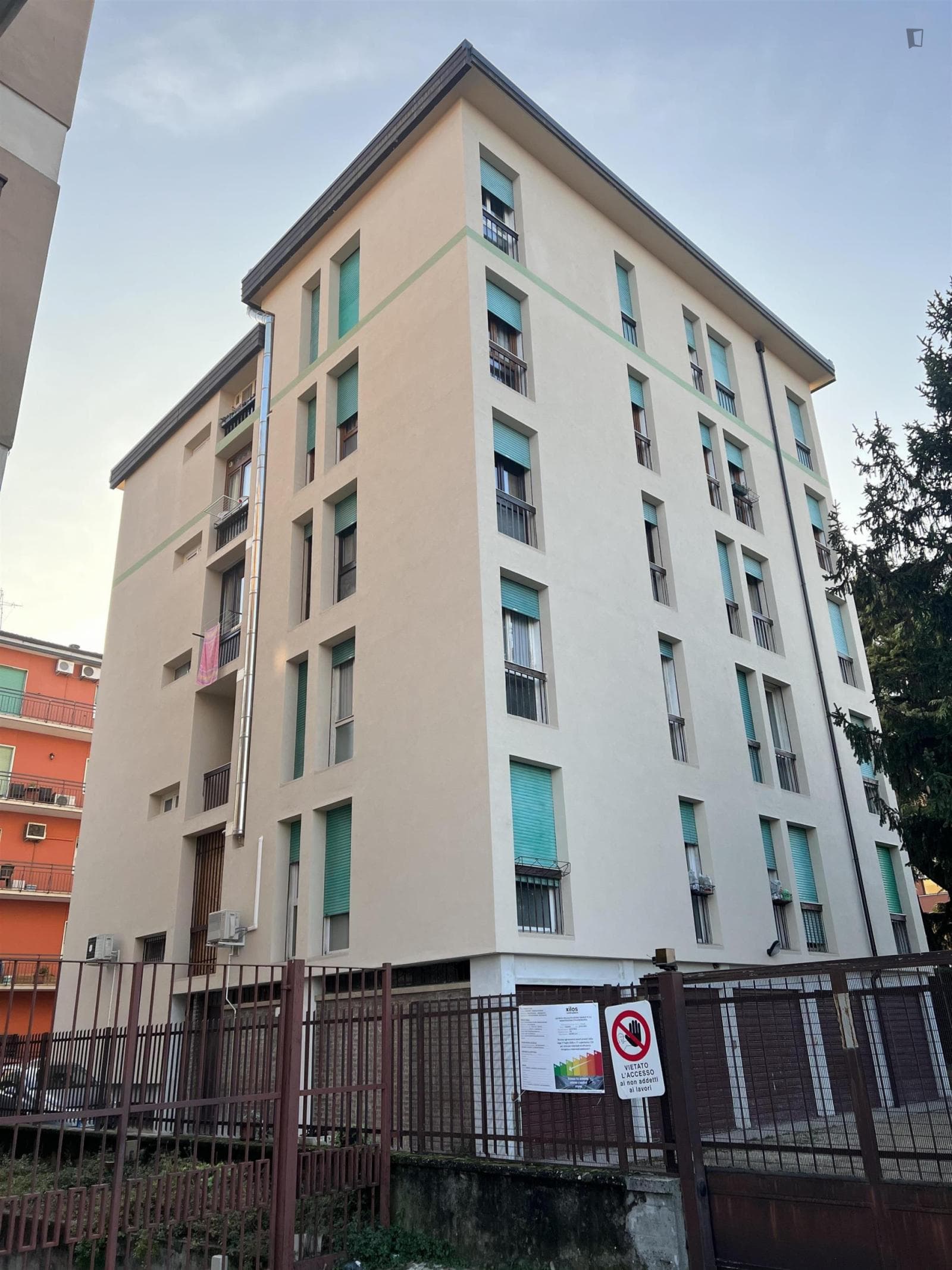 Property photo thumbnail