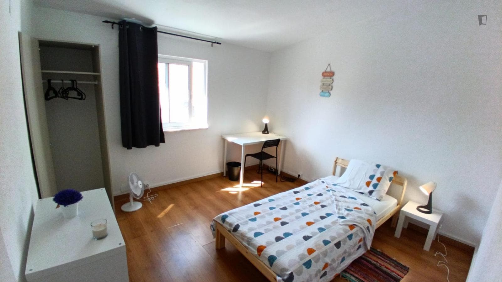 Luminous Single Bedroom close to IPS University photo 1