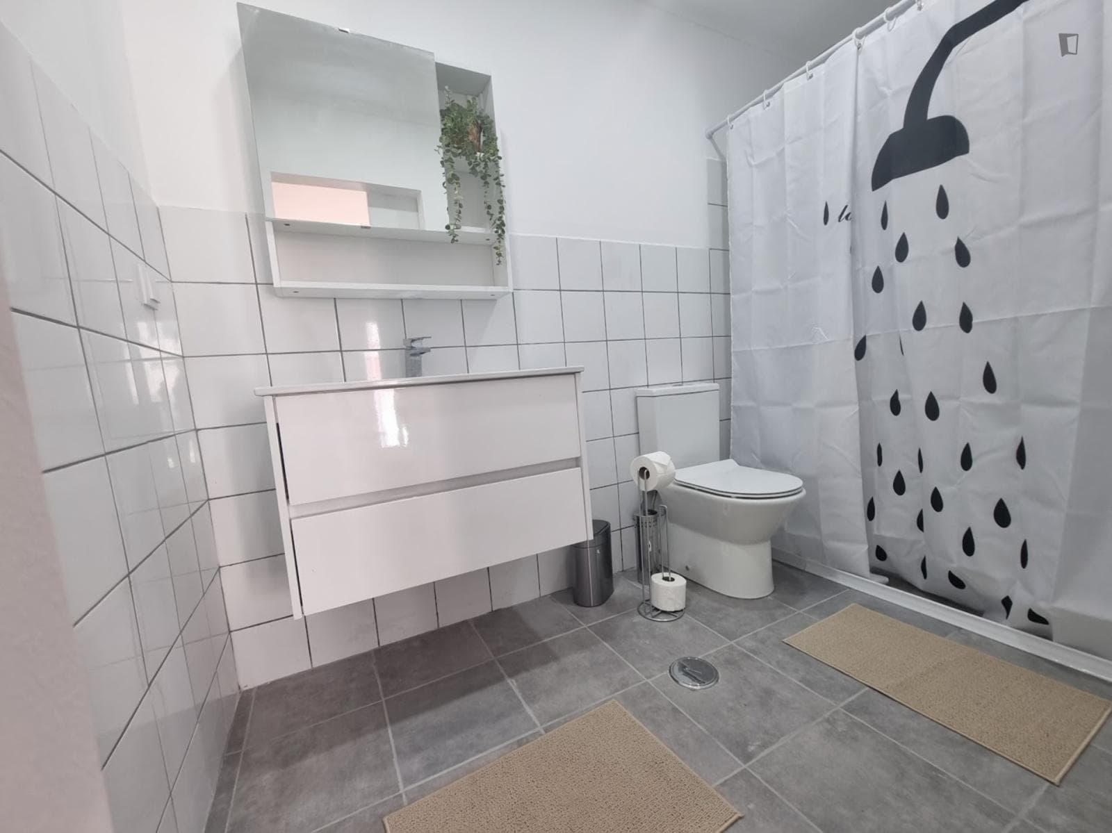 Airy Double Bedroom ensuite close to Vila Nogueira de Azeitão photo 1