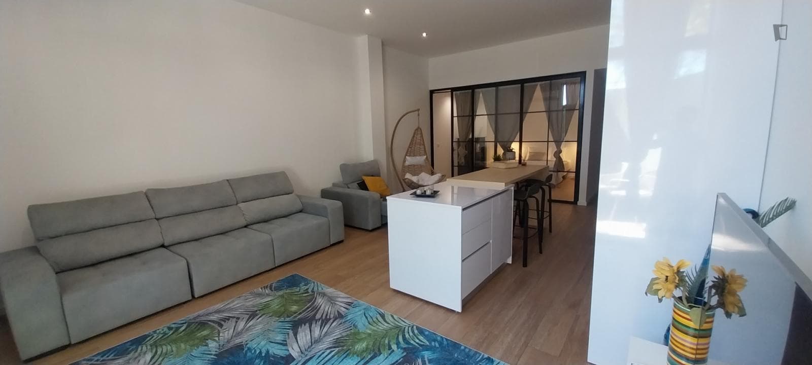 Cheerful 1 Bedroom Apartment close to Amado Beach photo 1