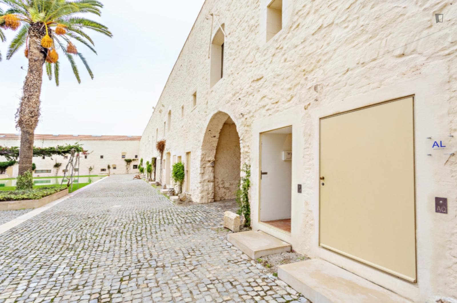 Property photo thumbnail