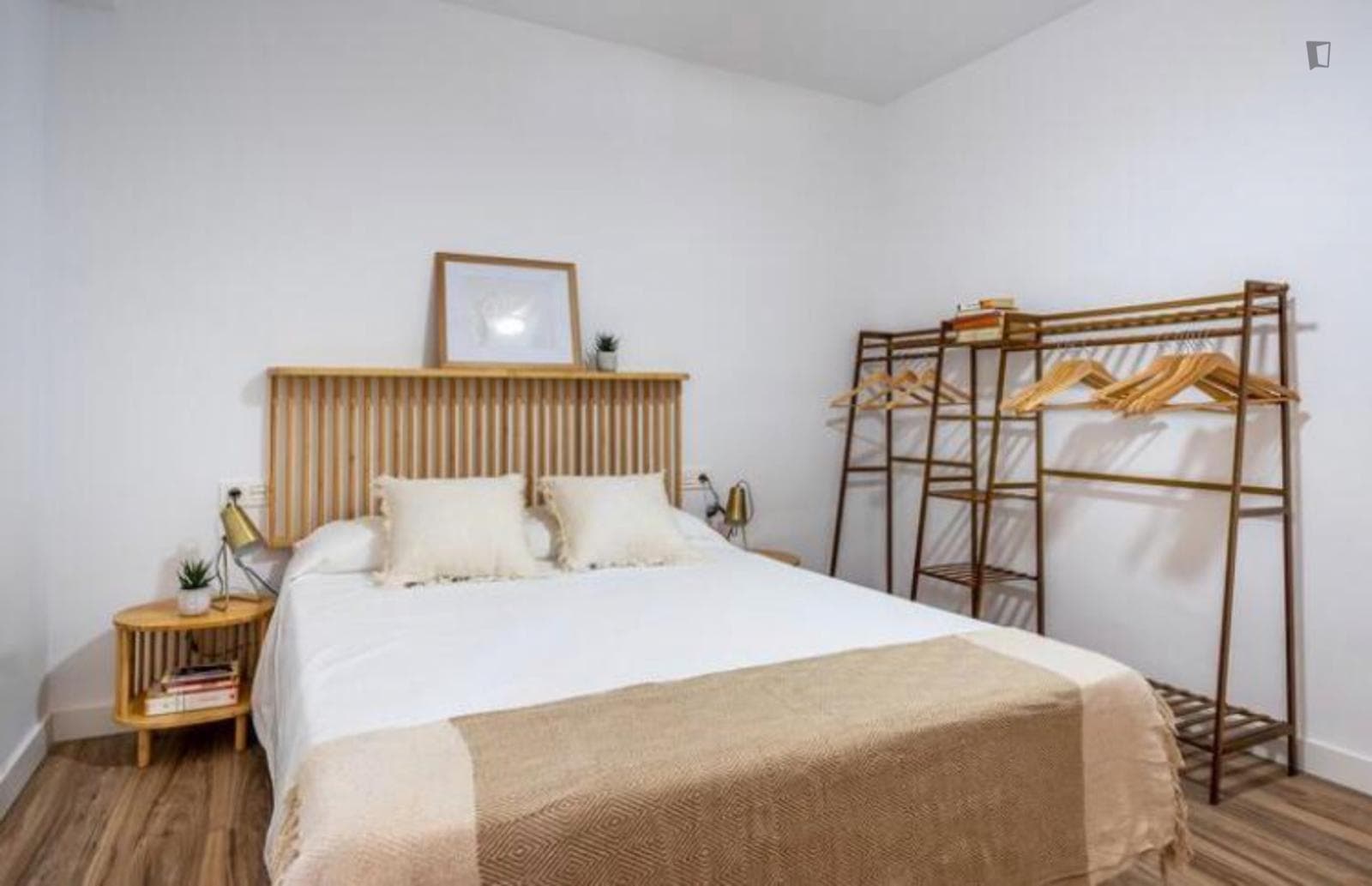 Very welcoming double bedroom in Zaidín photo 1