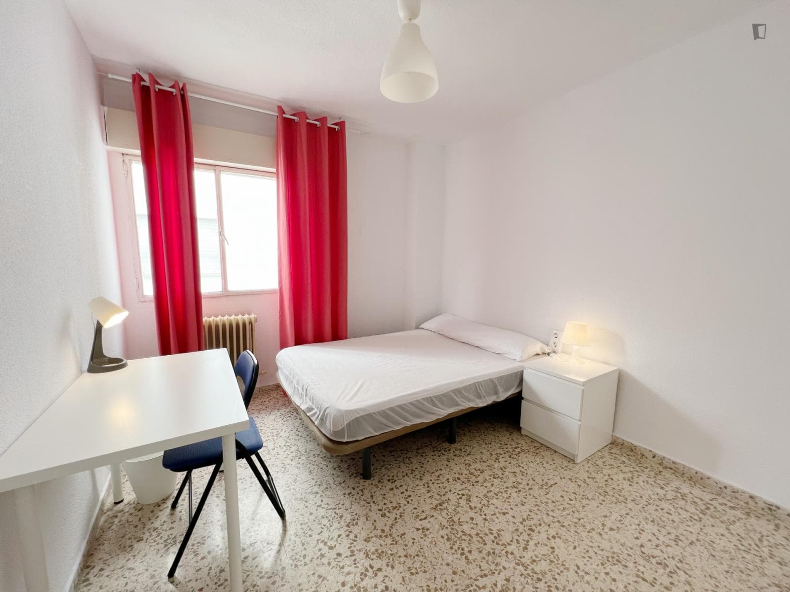 Comfy double bedroom near Parque Federico García Lorca photo 1