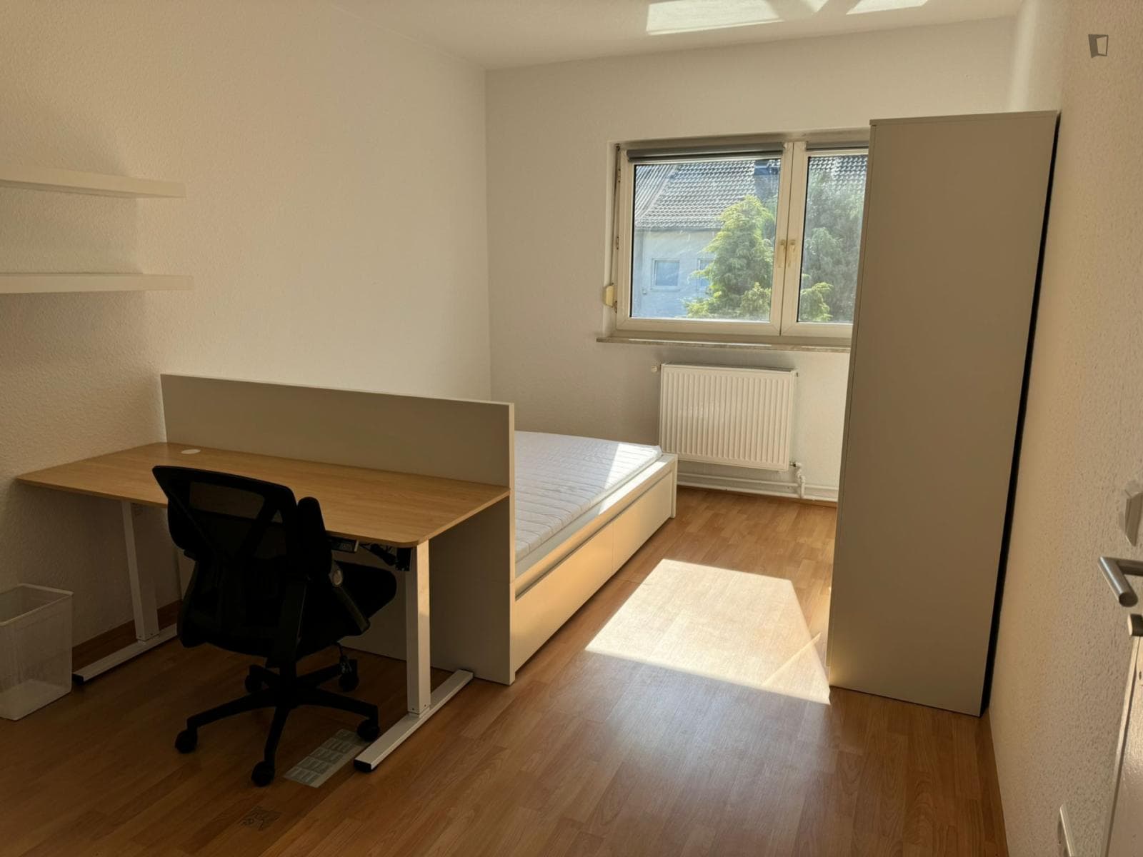 Student-friendly double bedroom in Mariendorf photo 1