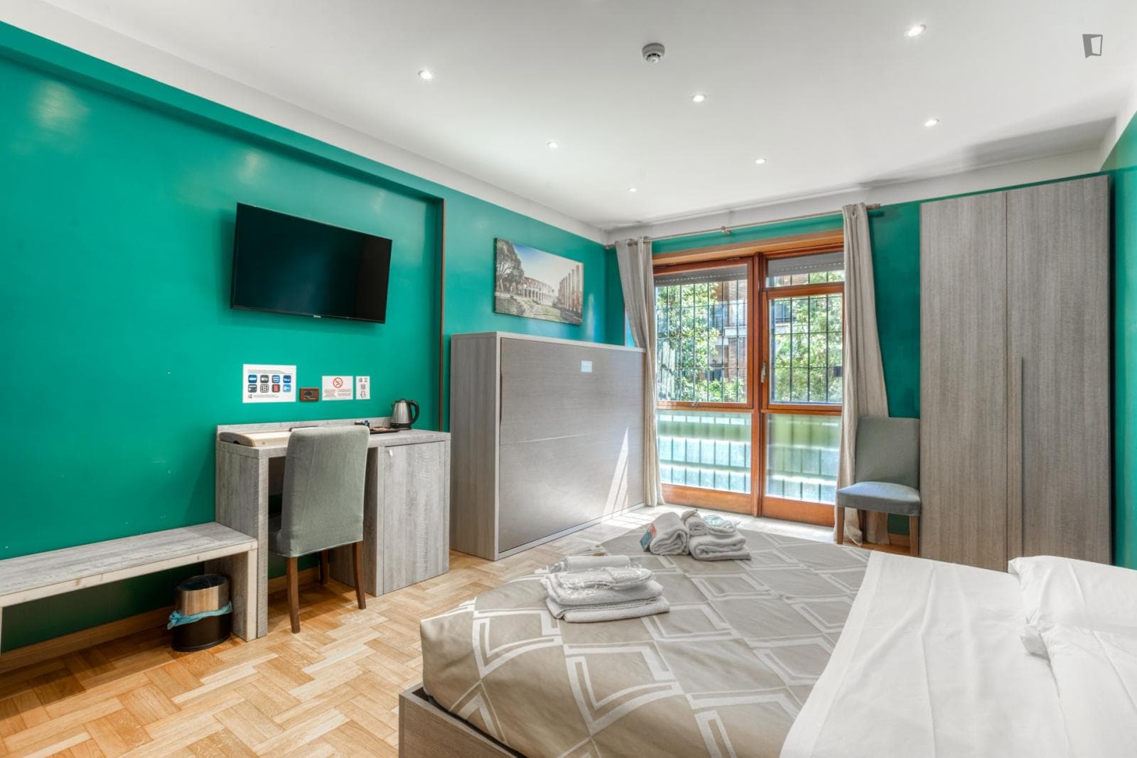 Property photo thumbnail