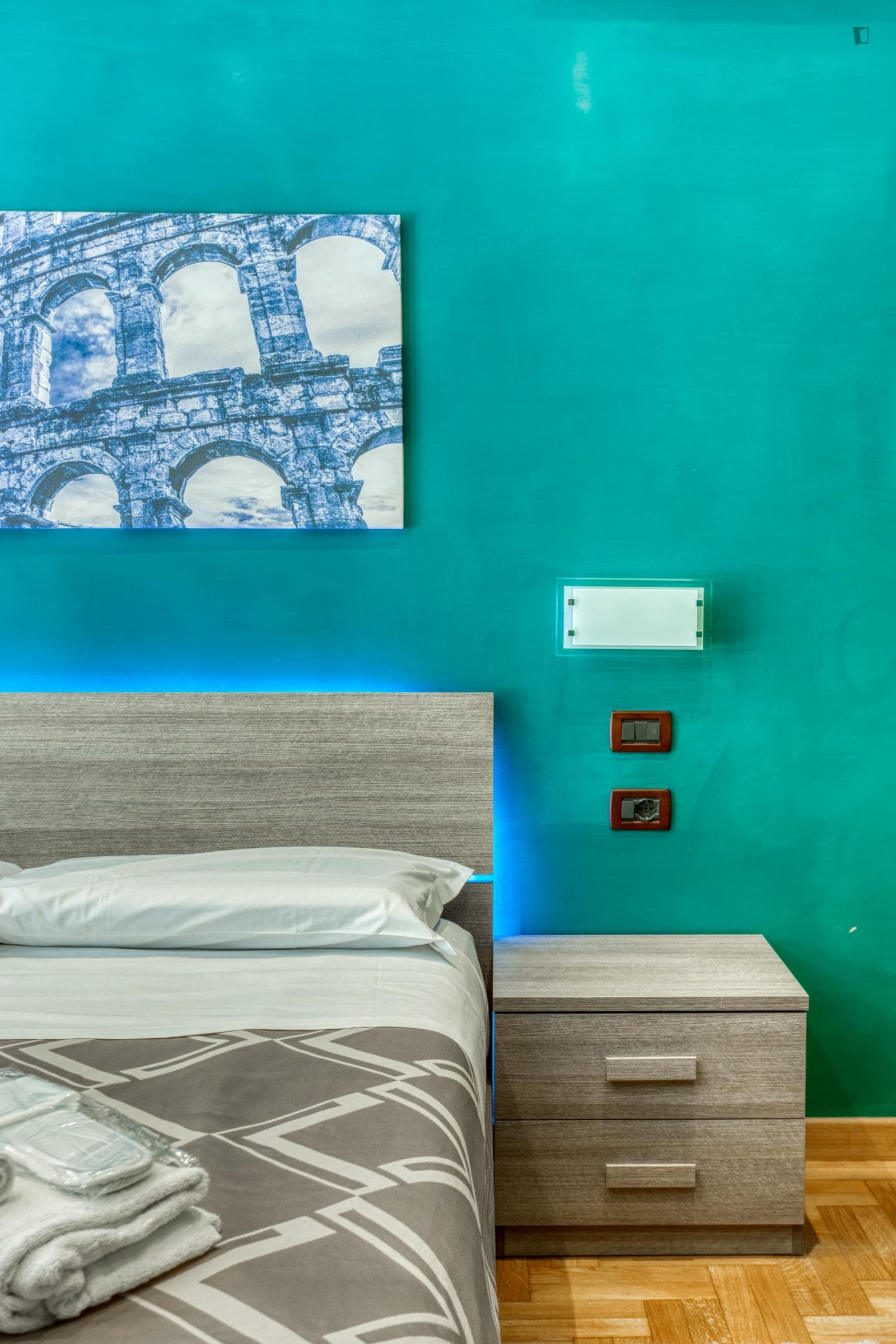 Property photo thumbnail