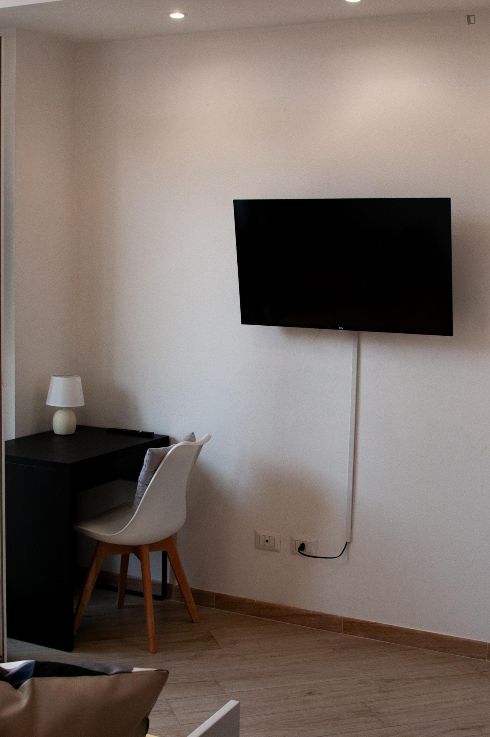 Lovely studio near Casabianca train station photo 1