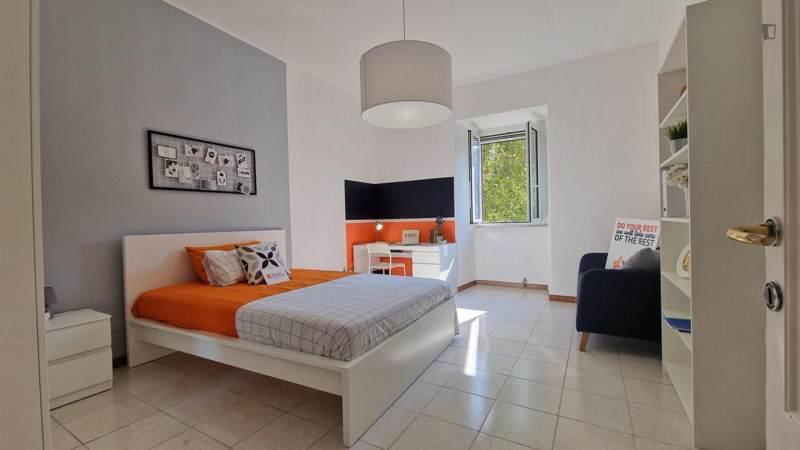 Bright double bedroom in Ostiense photo 1