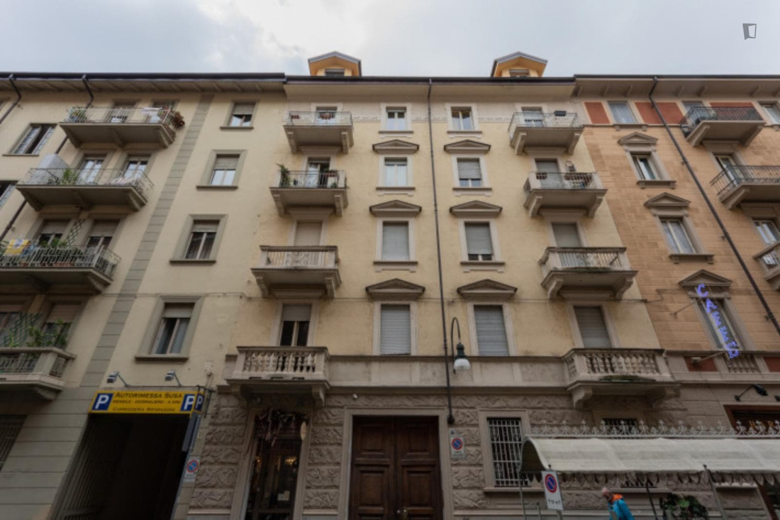 Property photo thumbnail