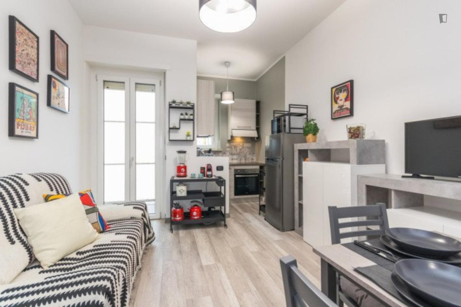 Charismatic 1-bedroom apartment in Rebaudengo photo 1