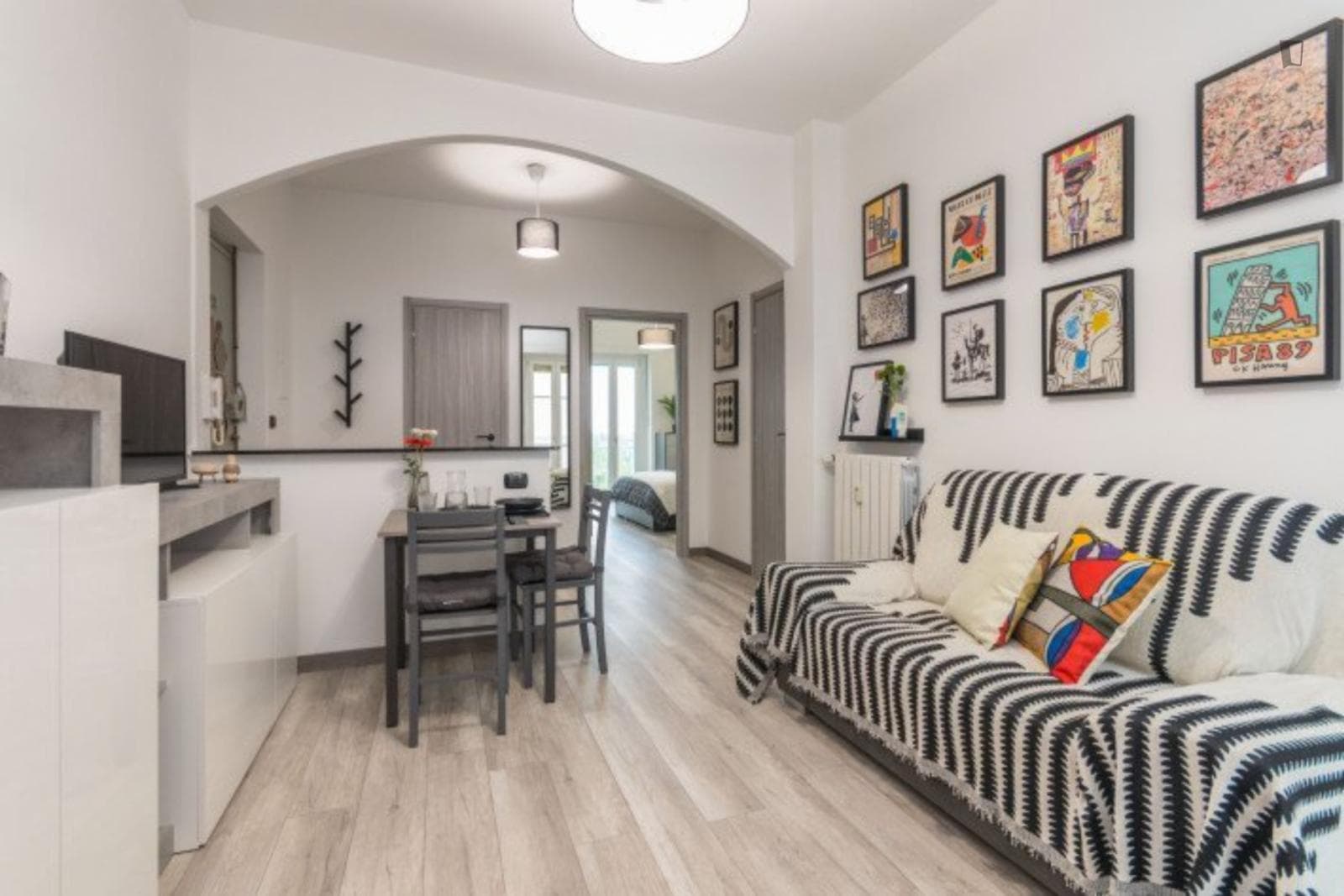 Property photo thumbnail