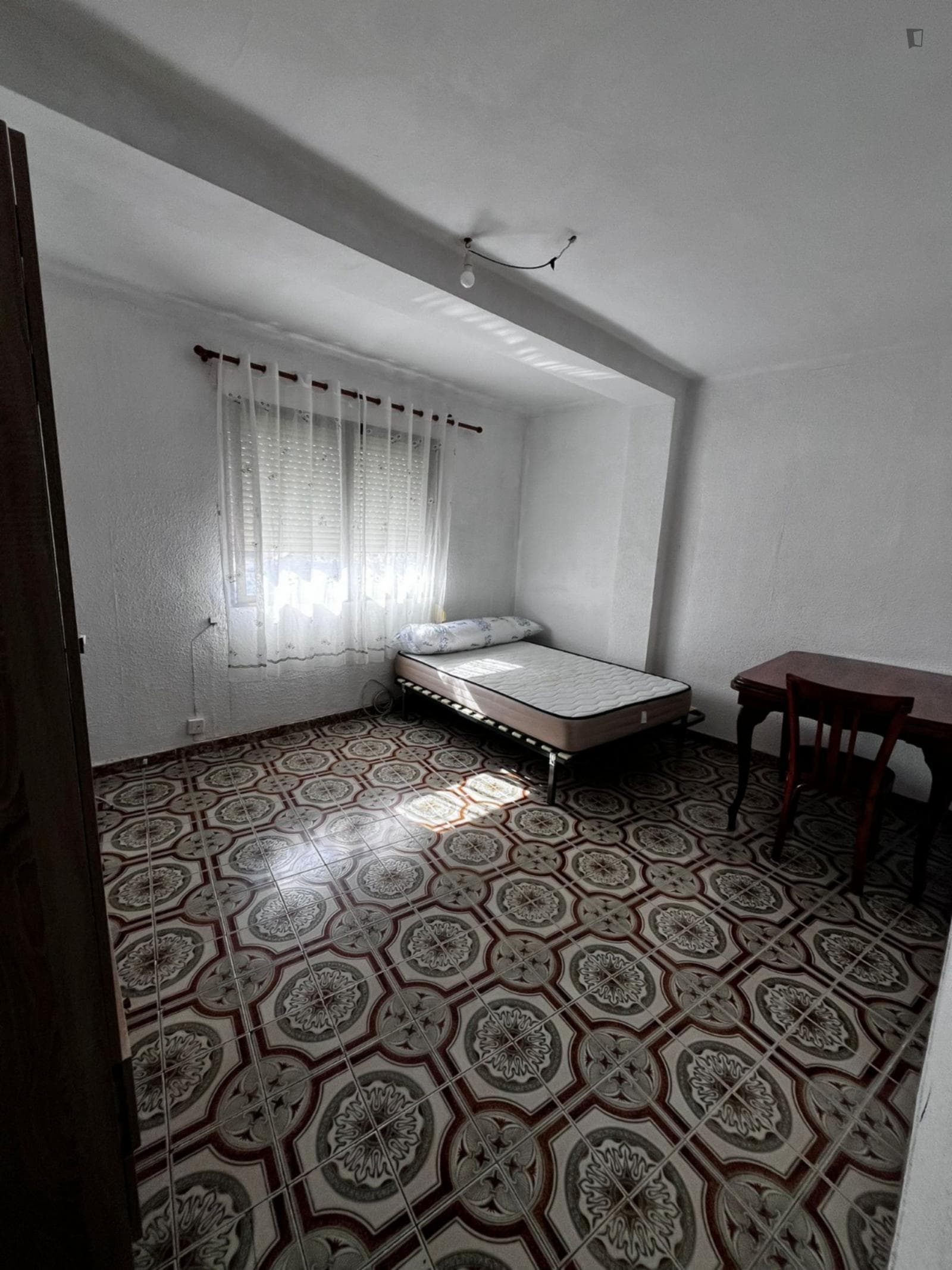 Bright double bedroom in Tarragona photo 1