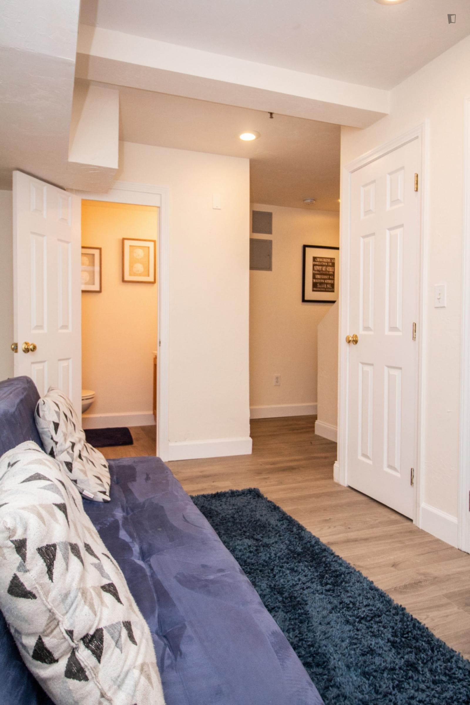 Very neat 2-bedroom apartment in Riverside photo 1