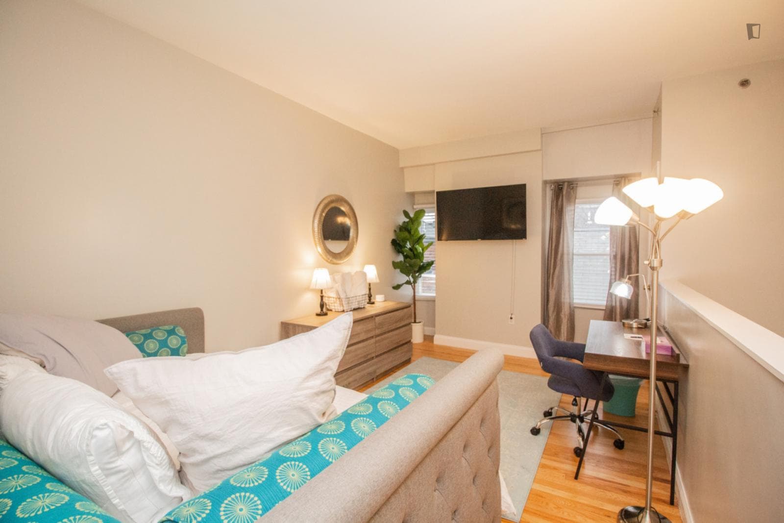 Property photo thumbnail