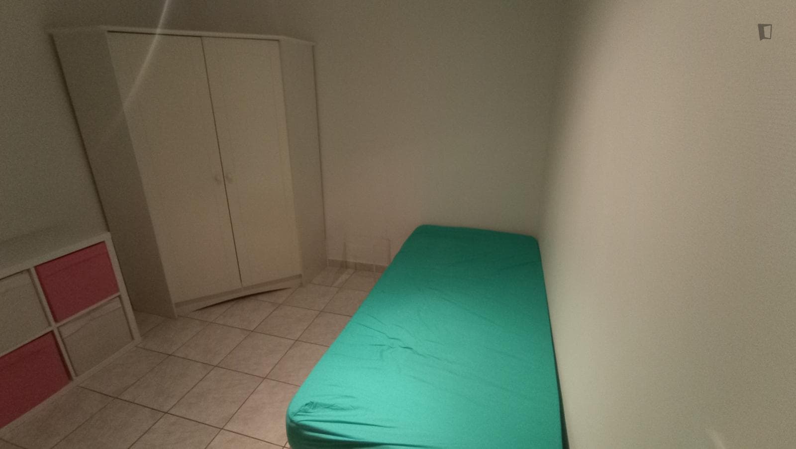 Cosy single bedroom in Vaulx-en-Velin photo 1