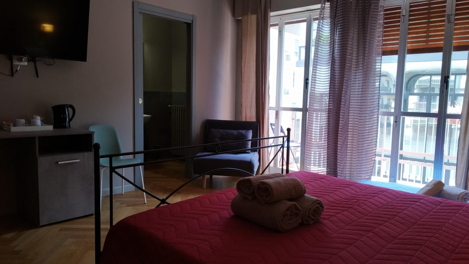 Property photo thumbnail