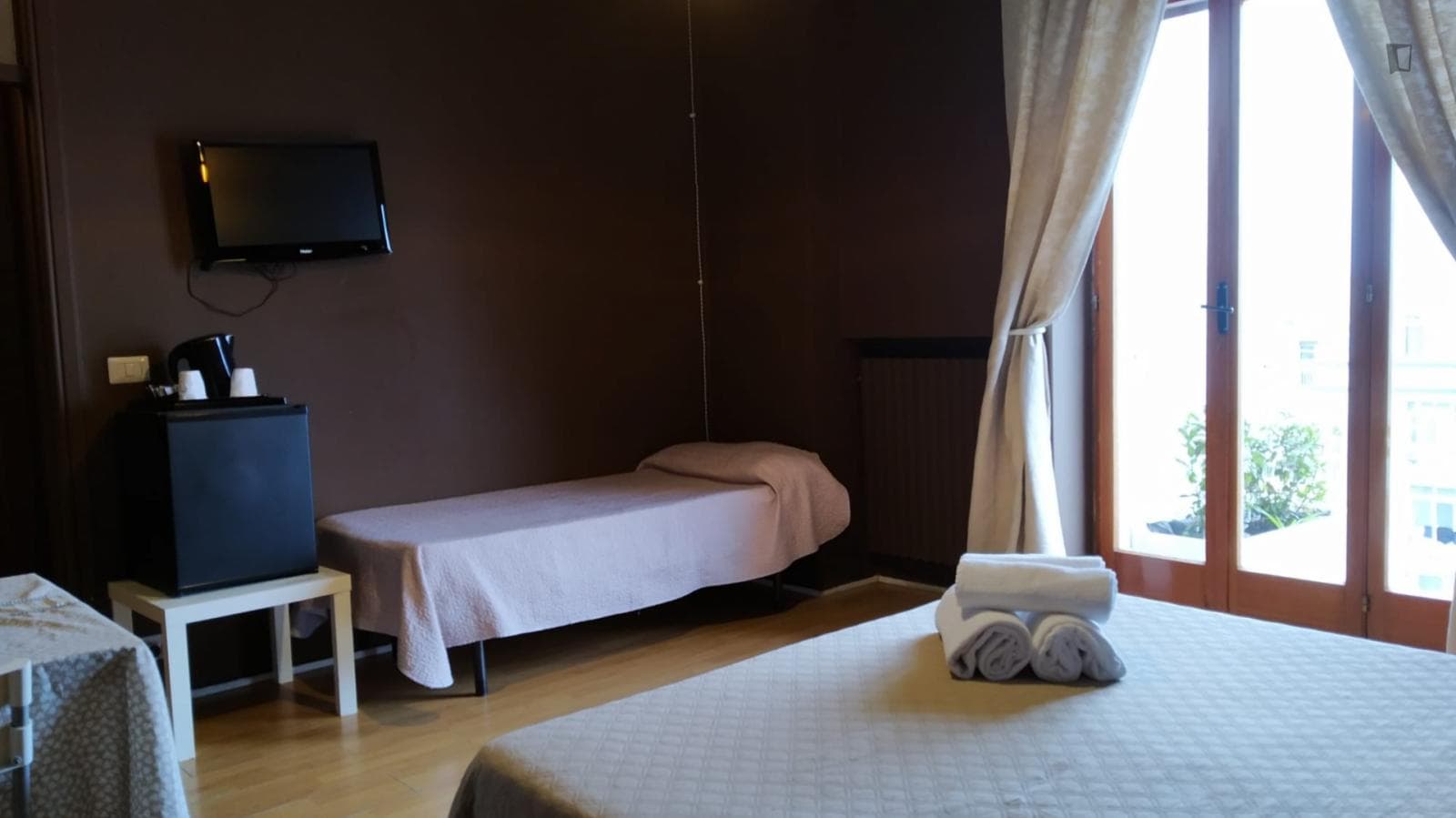 Appealing twin ensuite bedroom in Quartiere Umbertino photo 1