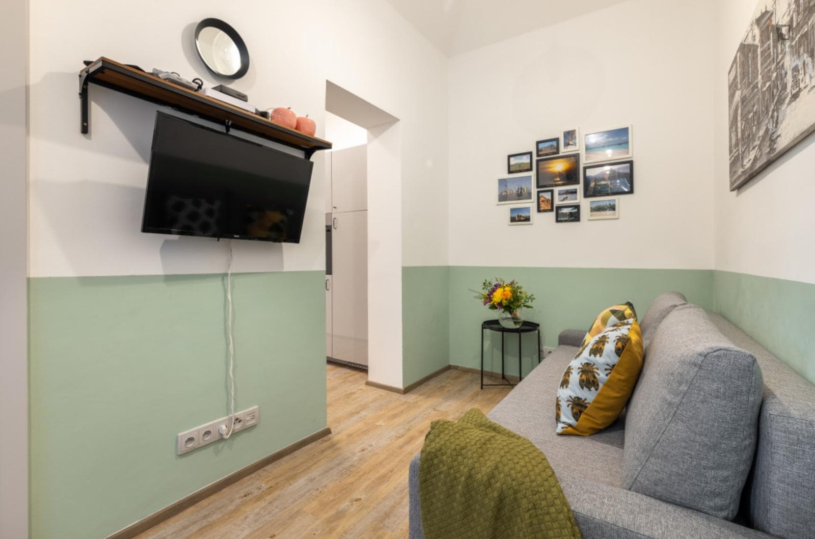 Property photo thumbnail