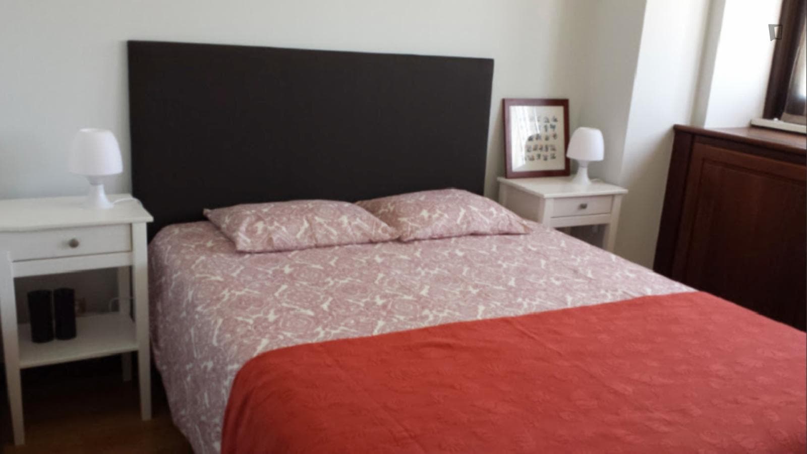 Vibrant 2 Bedroom Apartment facing Redonda Beach photo 1
