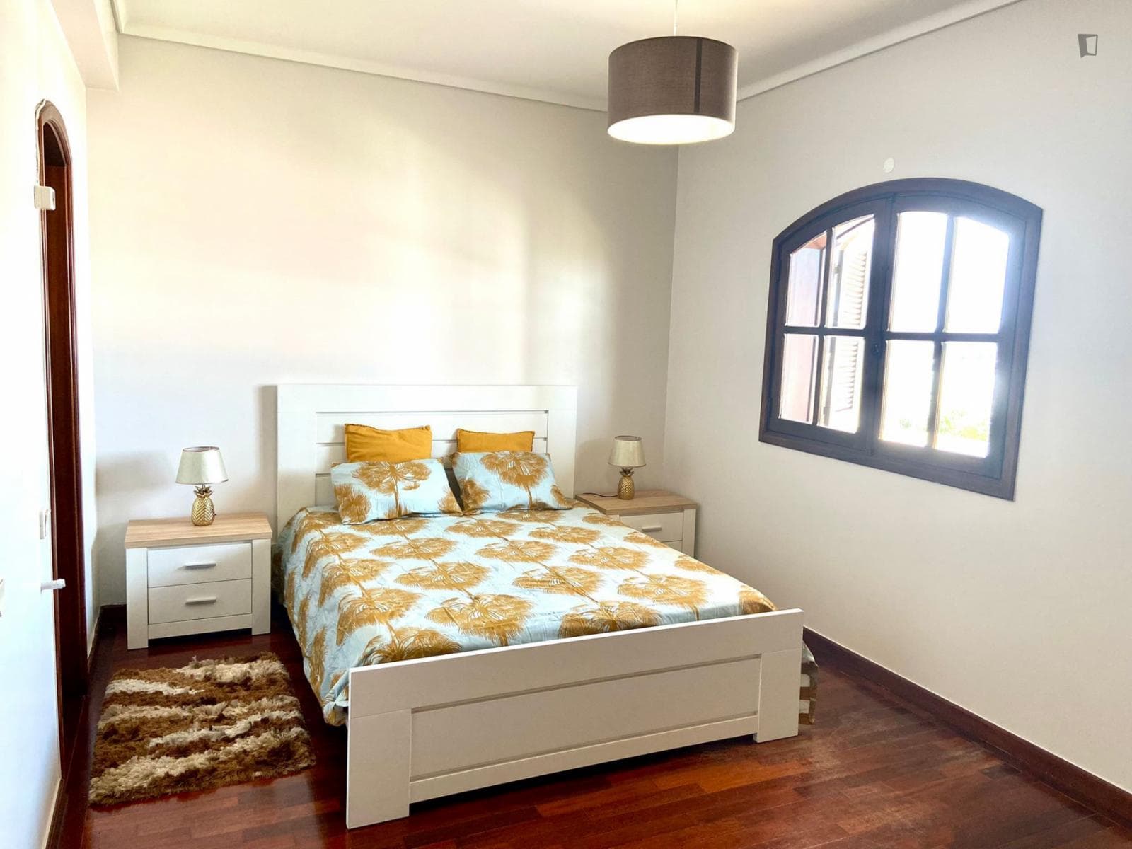Astonishing Double/Triple Bedroom with a private Bathroom close to ALDI Leiria photo 1