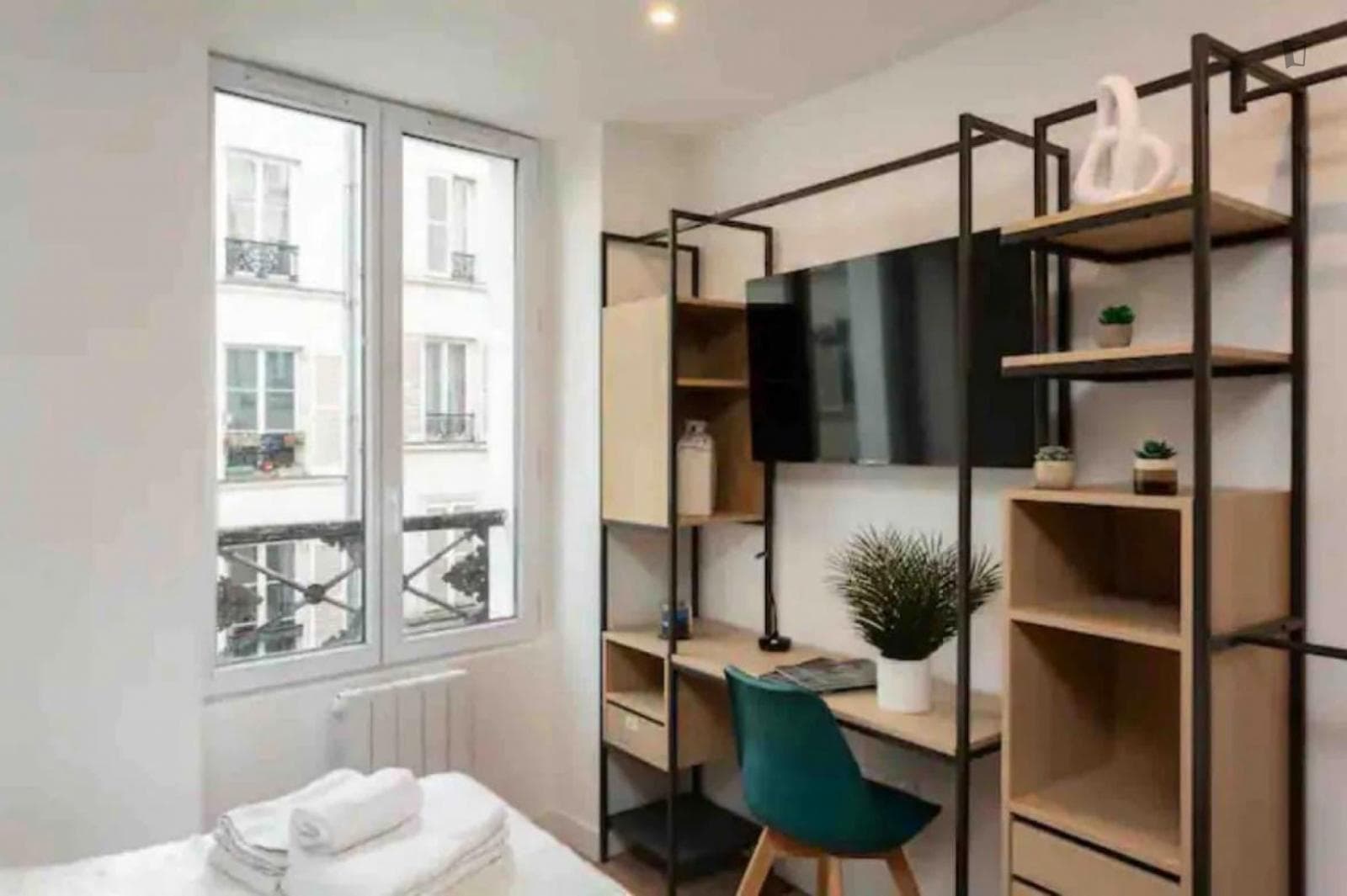 Dashing studio in Goutte d'Or photo 1