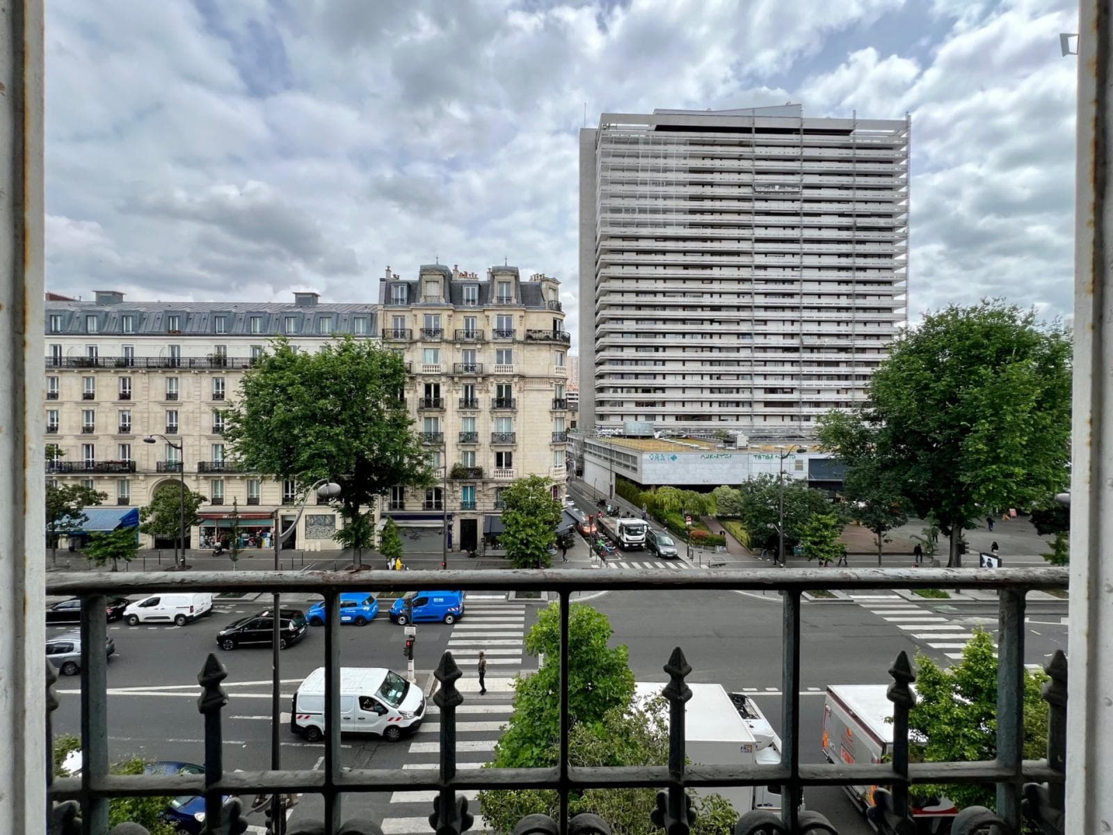 Property photo thumbnail