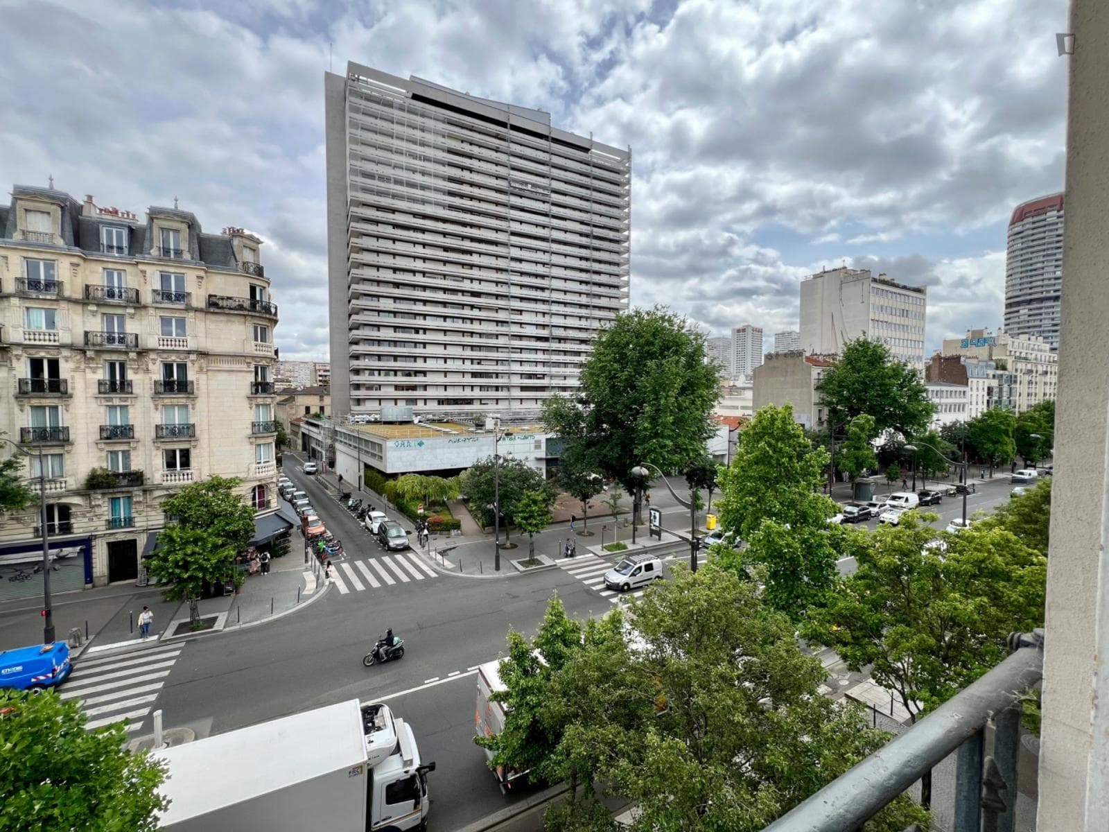 Property photo thumbnail