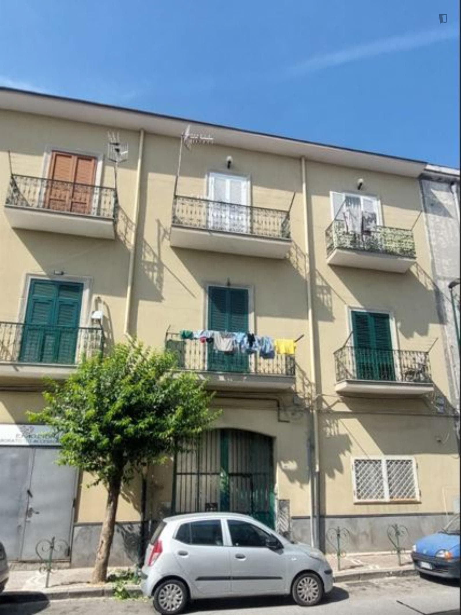 Property photo thumbnail