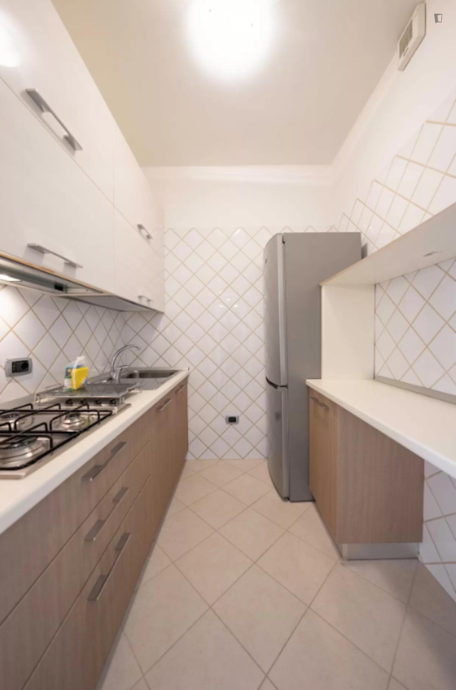 Lovely 1-bedroom apartment, near the Mergellina train station photo 1